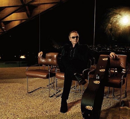 The 80 aged singer Neil Diamond has a net worth of $200 million